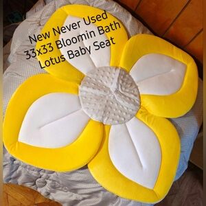 New Baby Bath Lotus Flower